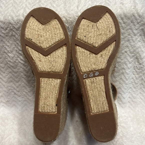 MARC FISHER espadrille, leather Platform Wedge sandals Tan  SZ 10 - Picture 8 of 9